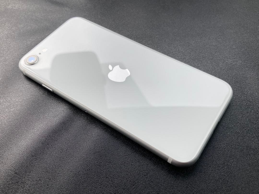 美品 iPhone SE 第2世代 SE2 64GB MHGQ3J/A