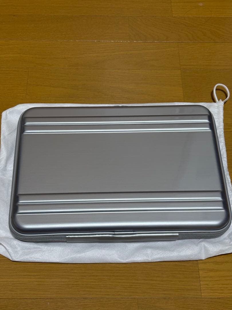 ZERO HALLIBURTON ゼロハリ パソコンケース ポリカ 新品 未使用