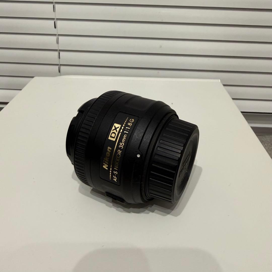 【ストラップ&レンズ&ケース付き】Nikon D5500 デジタル一眼レフカメラ