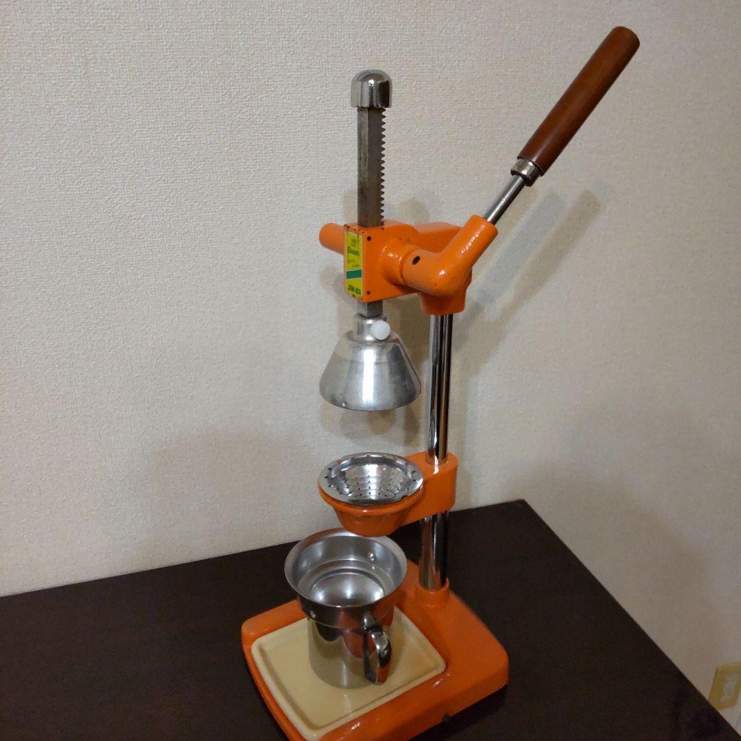果汁　絞り器 　 柑橘類フレッシュジューサー 果汁生搾り器 手動フルーツしぼり