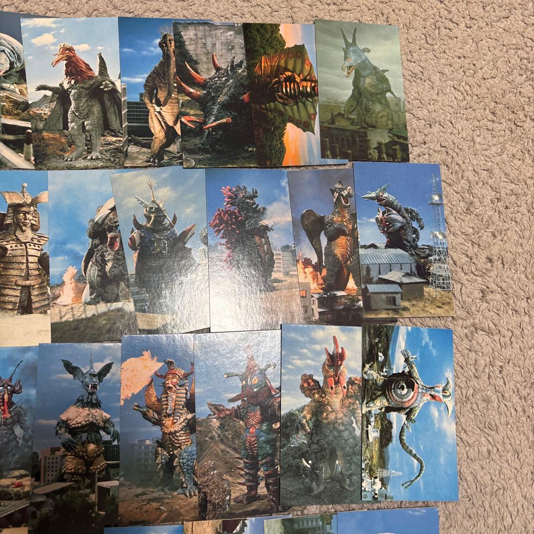 ウルトラマン 怪獣カード 大量まとめ売り 昭和 当時物 ※難あり