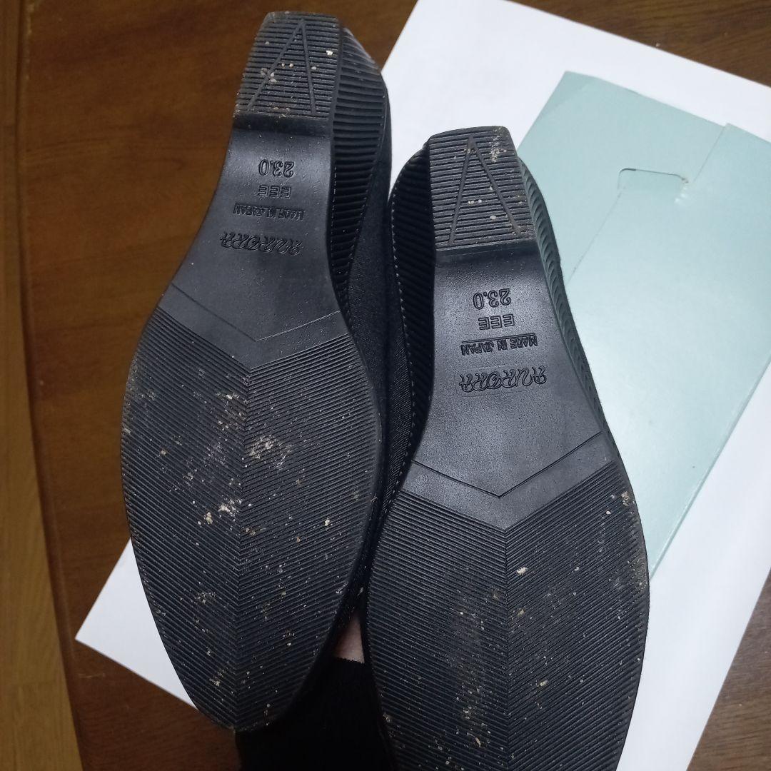 黒の花柄刺繍フラットシューズ　トールペインティング　23センチ　EEE ブラック