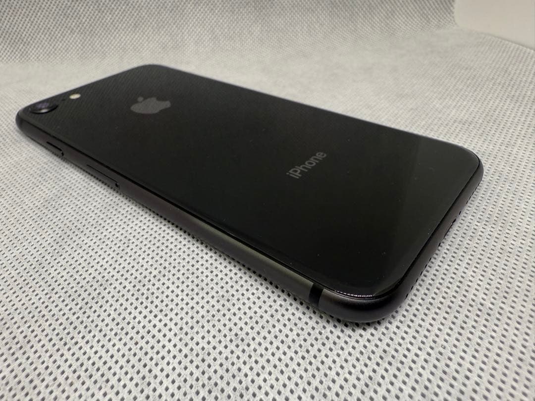 Apple iPhone 8 スペースグレイ SIMフリー