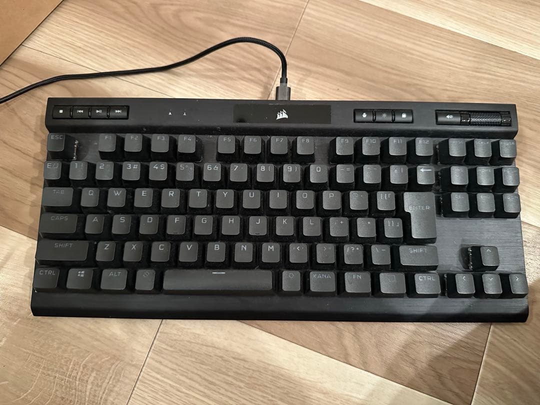 CORSAIR K70 PRO RGBキーボード
