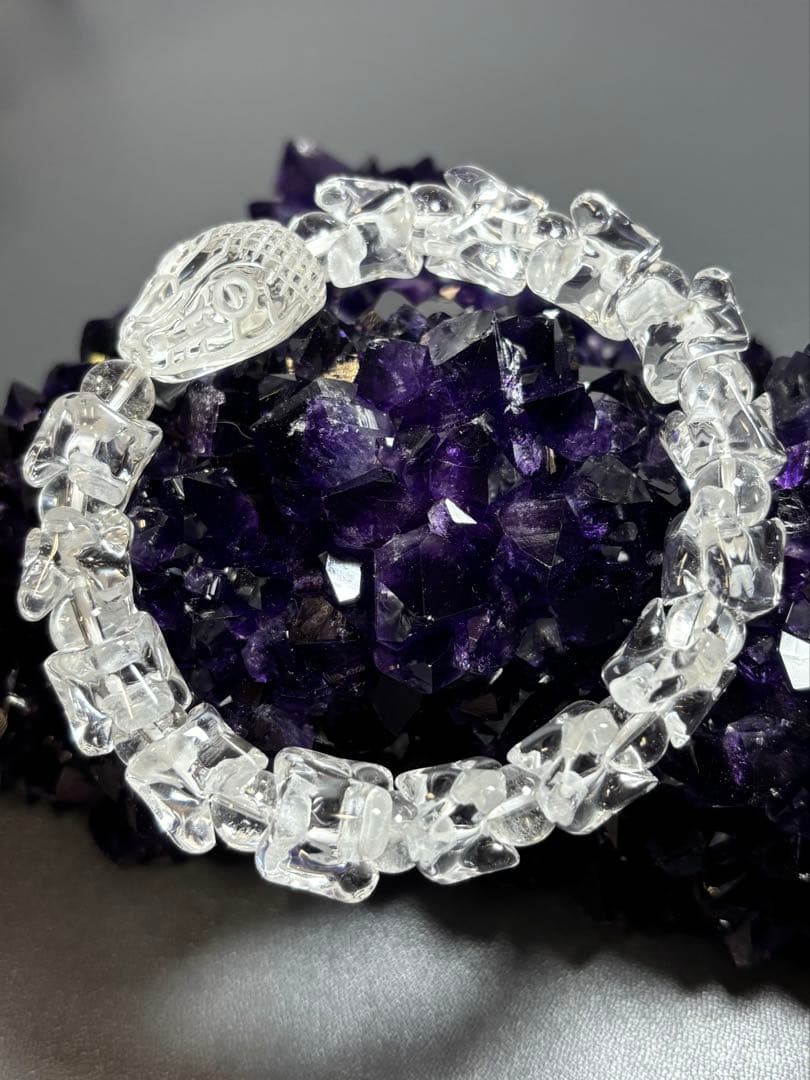 白蛇　水晶ブレスレット　約11.7mm 男女問わず　クリア水晶　天然石