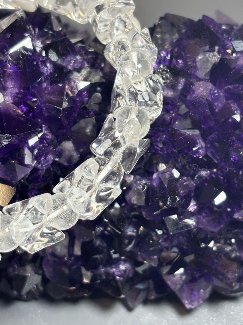 白蛇　水晶ブレスレット　約11.7mm 男女問わず　クリア水晶　天然石