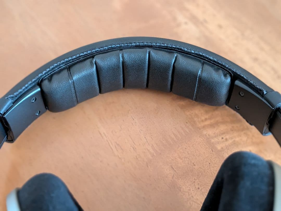 【ヘッドホンハンガー付】Sennheiser HD595 有線ヘッドホン