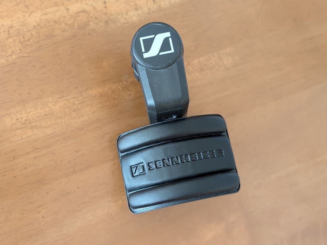 【ヘッドホンハンガー付】Sennheiser HD595 有線ヘッドホン