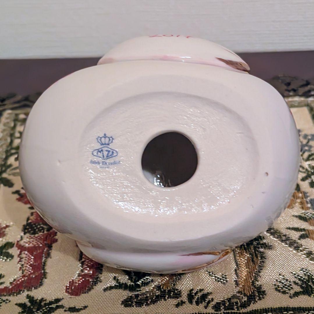 希少 アイリッシュドレスデン スワンカップル 磁器レース 箱・しおり付