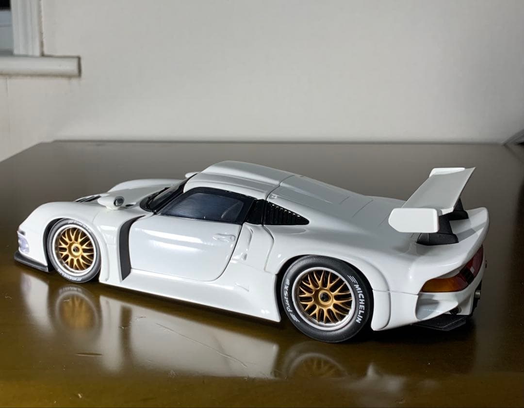 ポルシェ 911 GT1 ut models