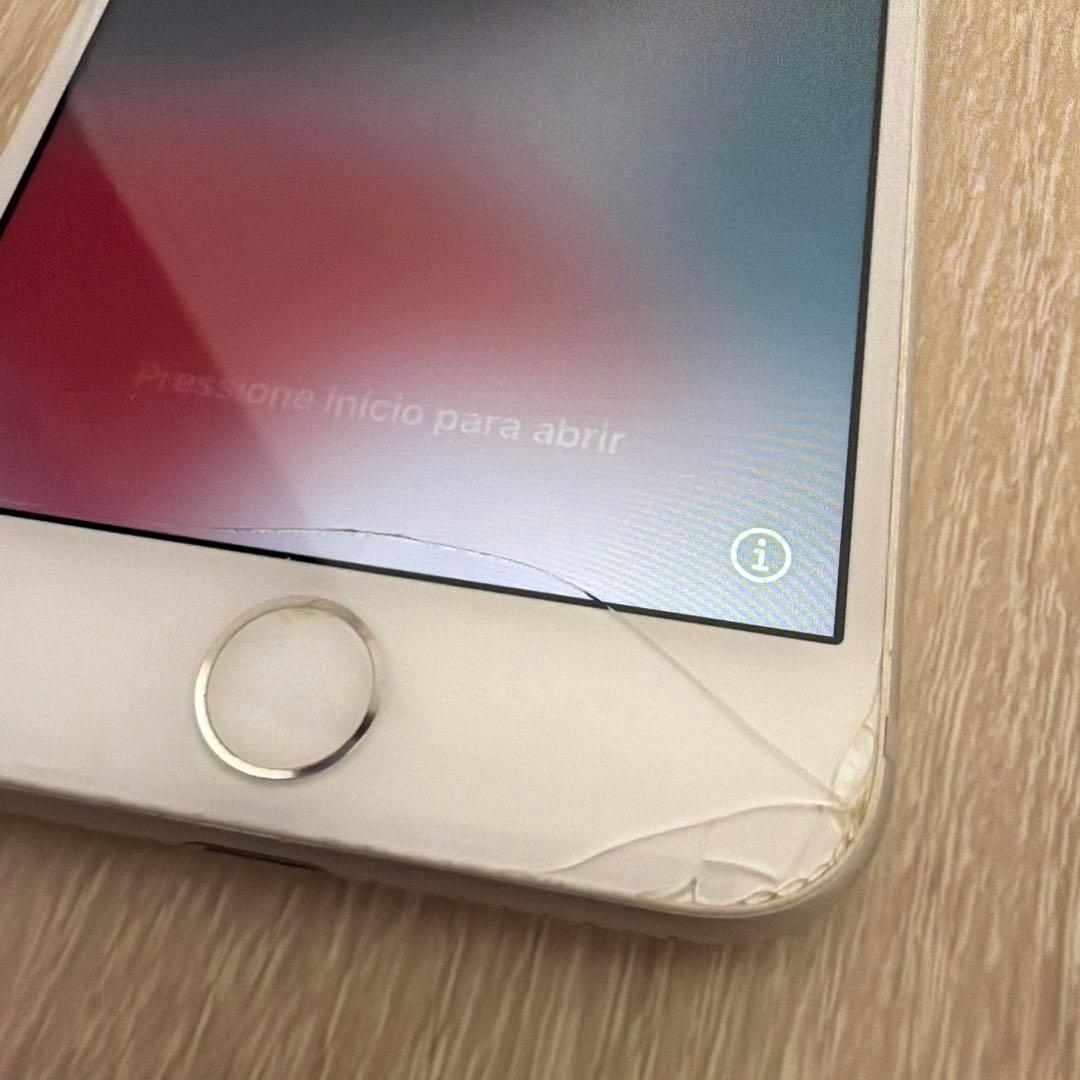 iPhone7 SIMフリー 128GB シルバー 付属品あり