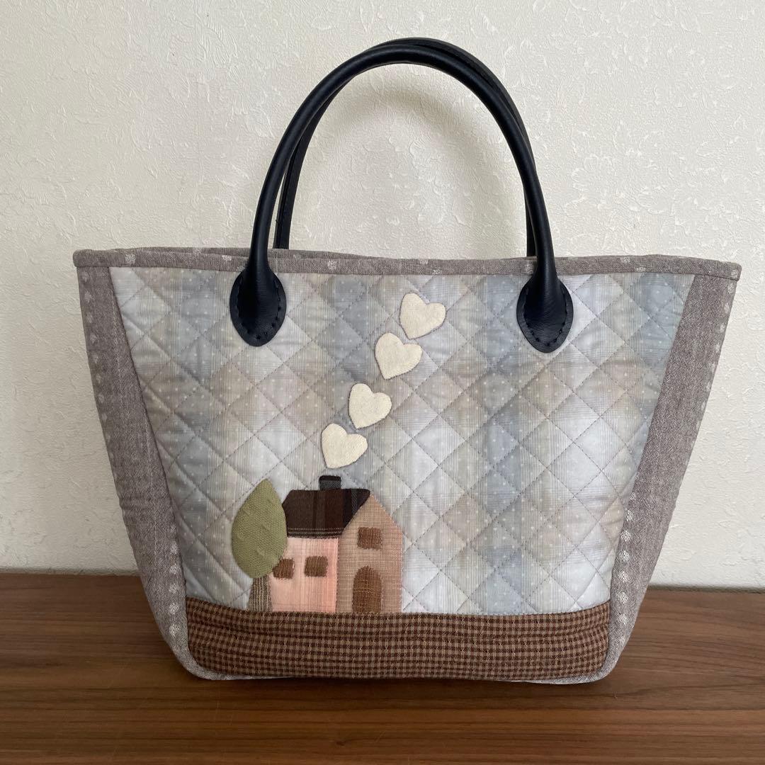 パッチワークキルトバッグ　ハンドメイド