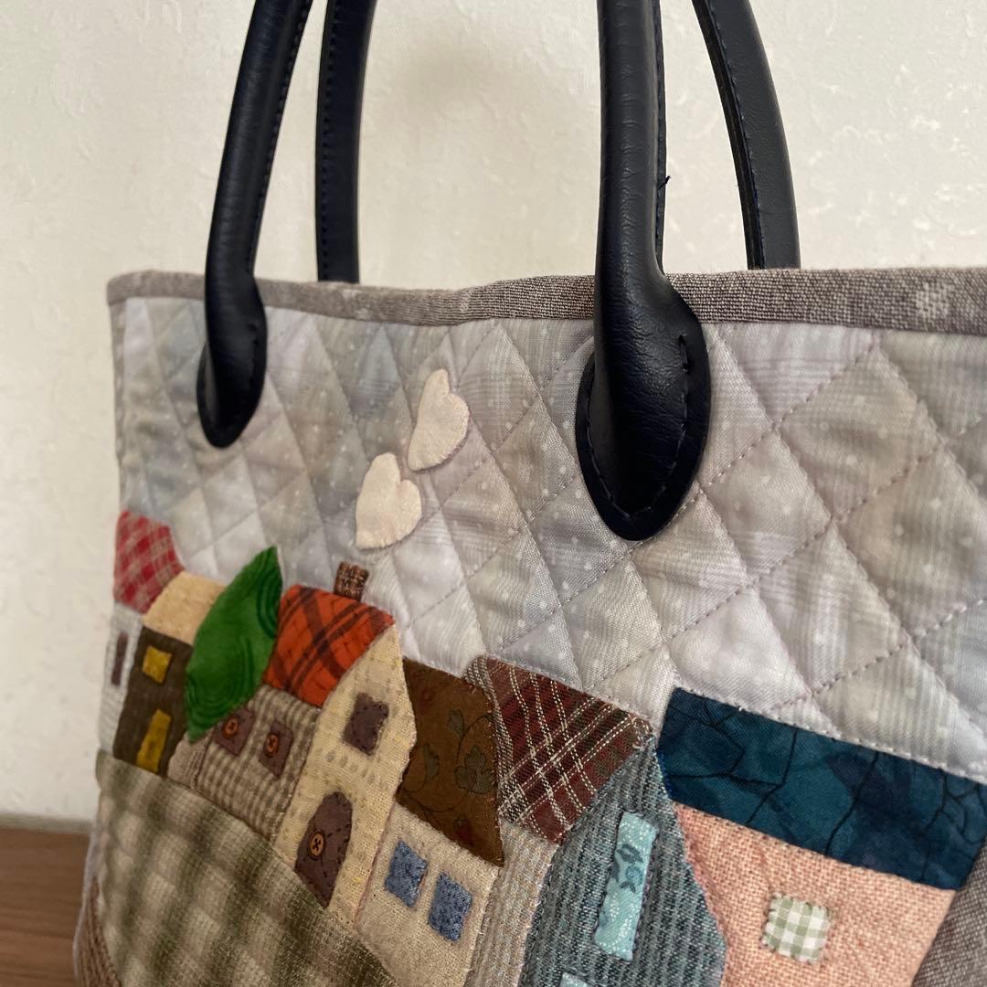 パッチワークキルトバッグ　ハンドメイド