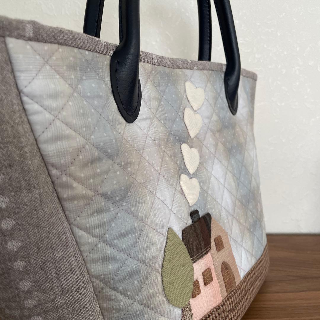 パッチワークキルトバッグ　ハンドメイド