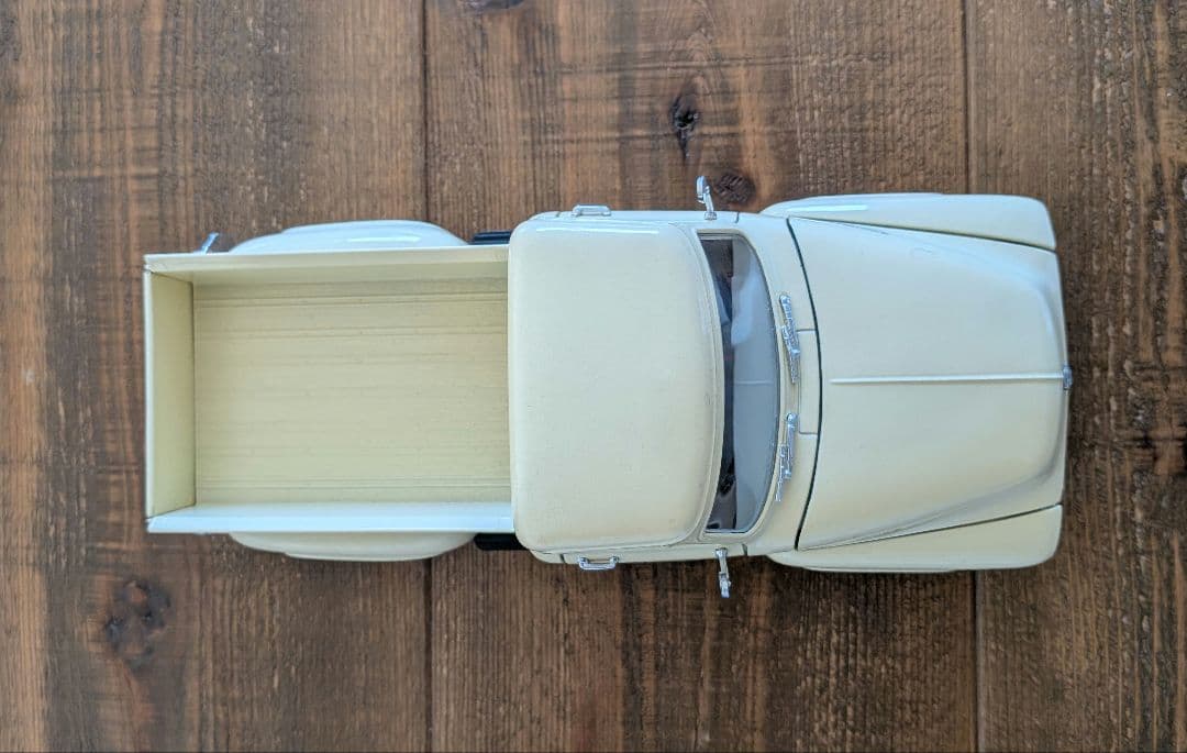 ミニカー Road Signature 1/18 1953 Ford Pick Up