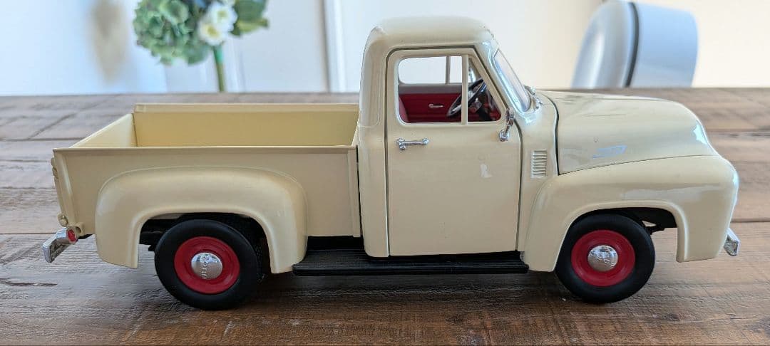 ミニカー Road Signature 1/18 1953 Ford Pick Up