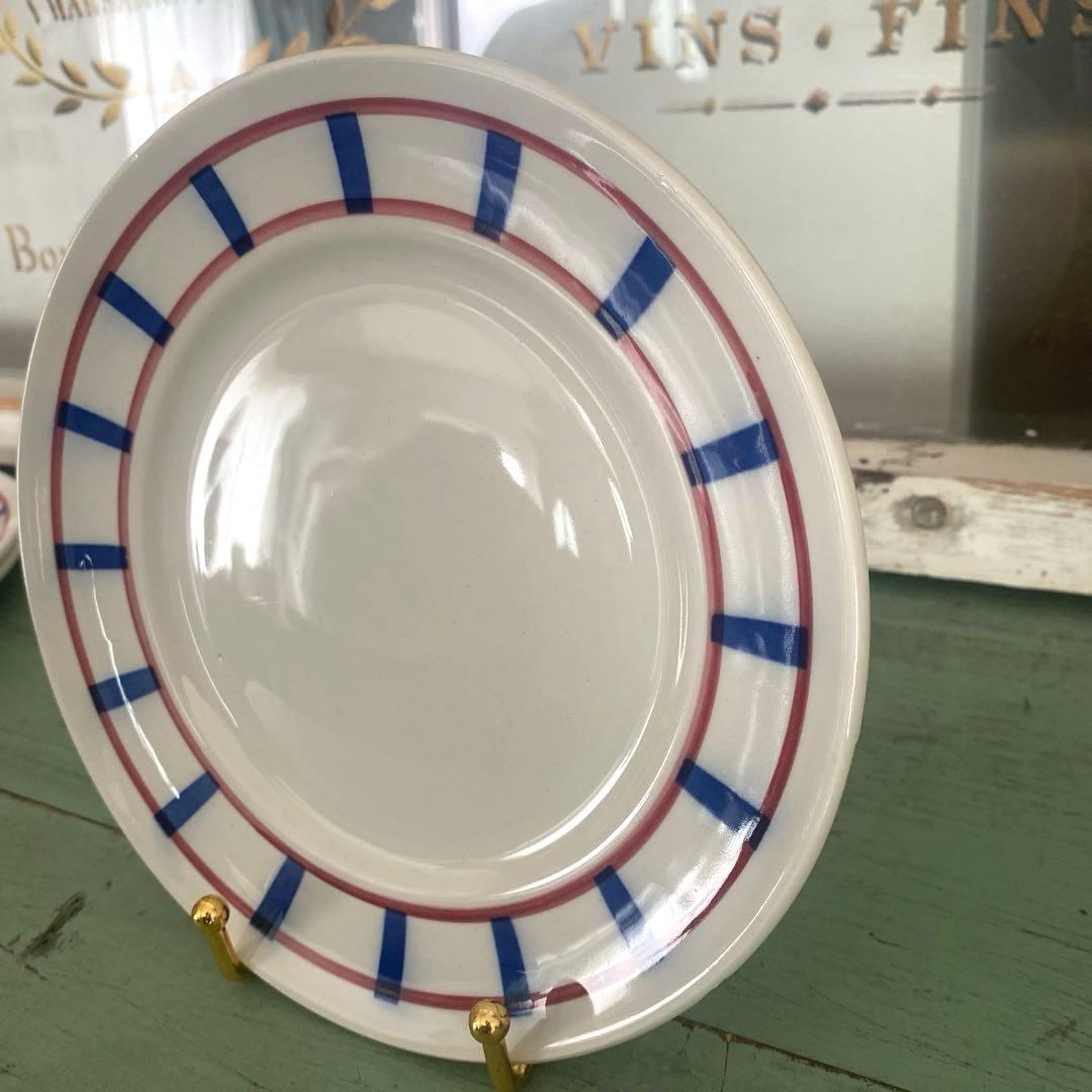 Moulin des loups 　ムーランデルー BASQUEバスクプレート