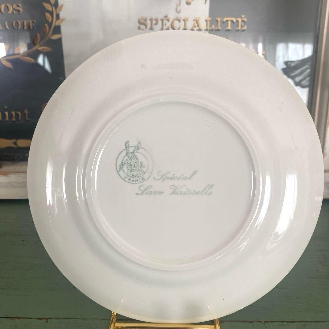 Moulin des loups 　ムーランデルー BASQUEバスクプレート