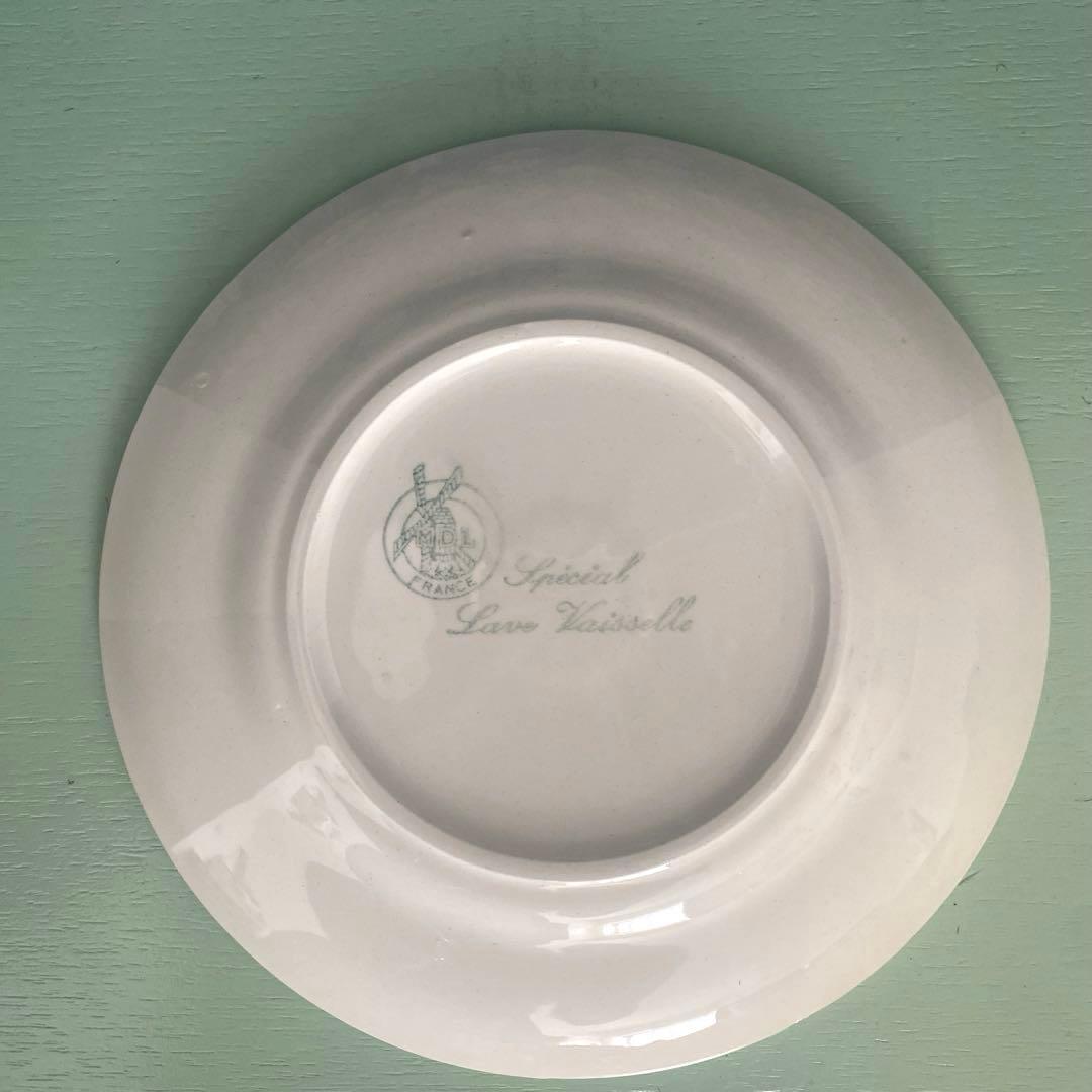 Moulin des loups 　ムーランデルー BASQUEバスクプレート