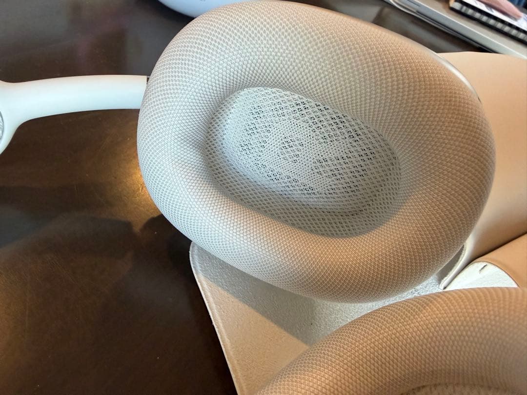 airpods maxスターライト