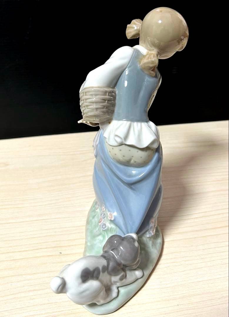 LLADRO リヤドロ　4982 『ポチのいたずら』 フィギュリン 置物