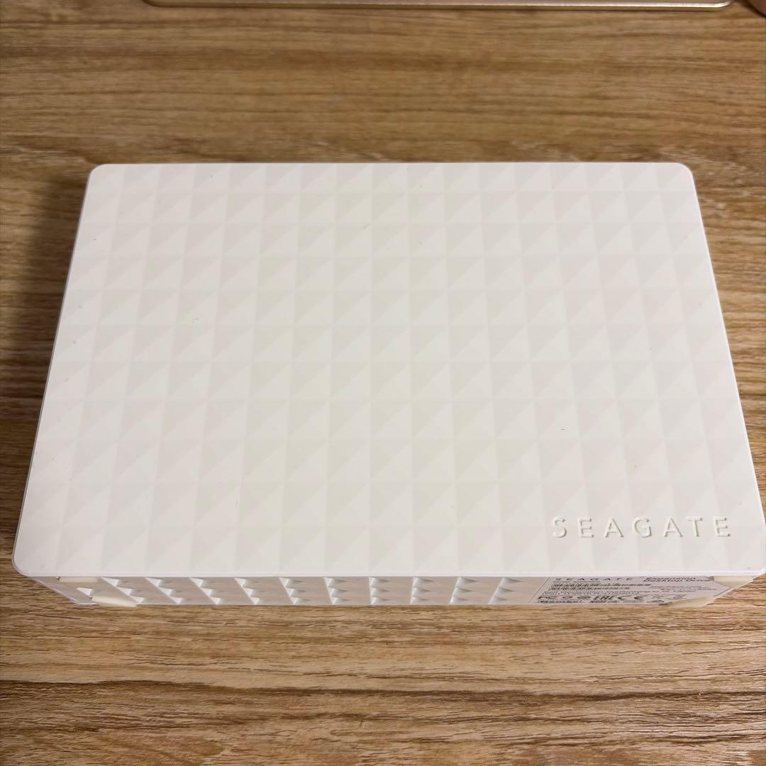 外付けハードディスク・ドライブ SEAGATE Expansion Desktop Drive 4TB