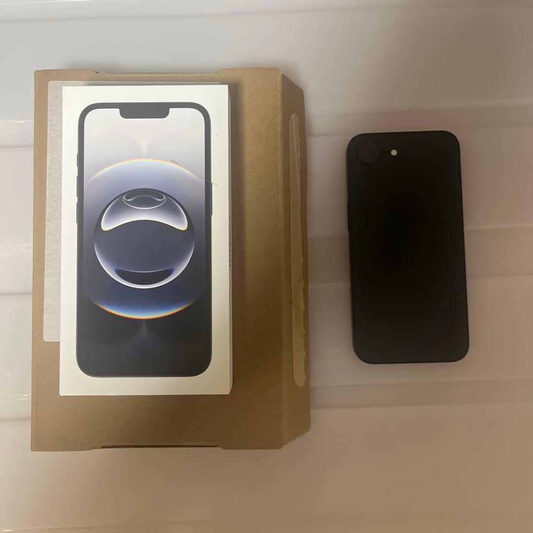 iPhone16e 128GB 保証2026.11 SIMフリー