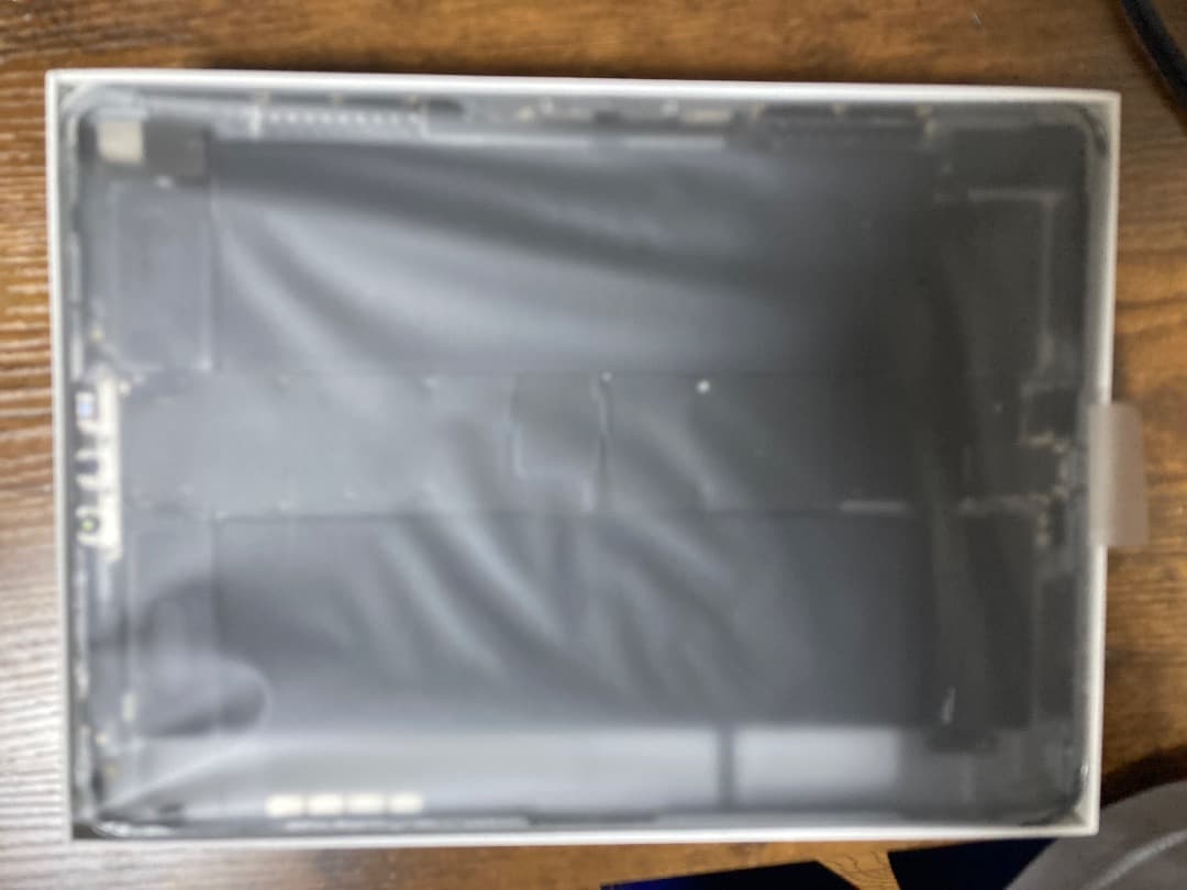 【外、内部共に美品】ipad pro11 1世代　256Gb wifi 部品取り