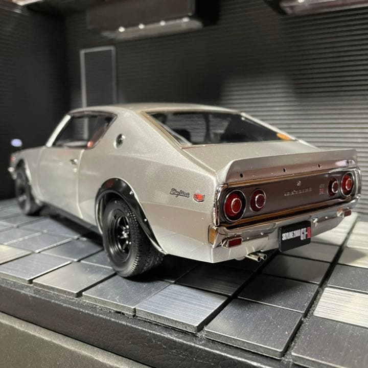新品　 京商 1/18 日産 スカイライン 2000GT-R(KPGC110)