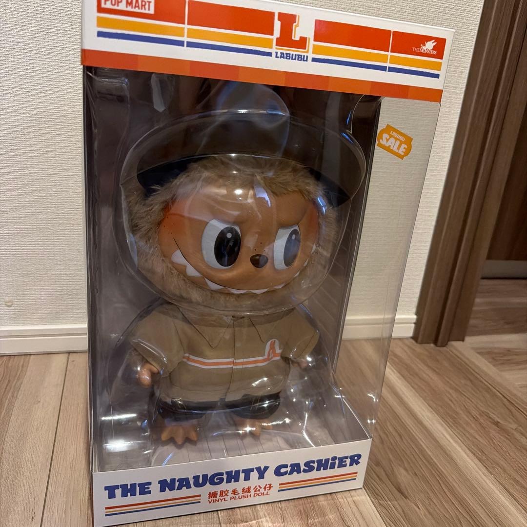 POP MARTリワード会員限定　ラブブ　The Naughty Cashier