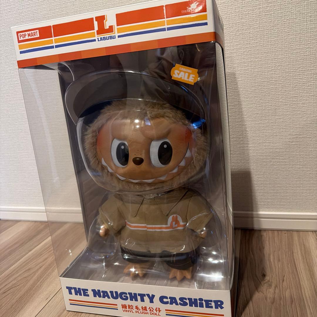 POP MARTリワード会員限定　ラブブ　The Naughty Cashier