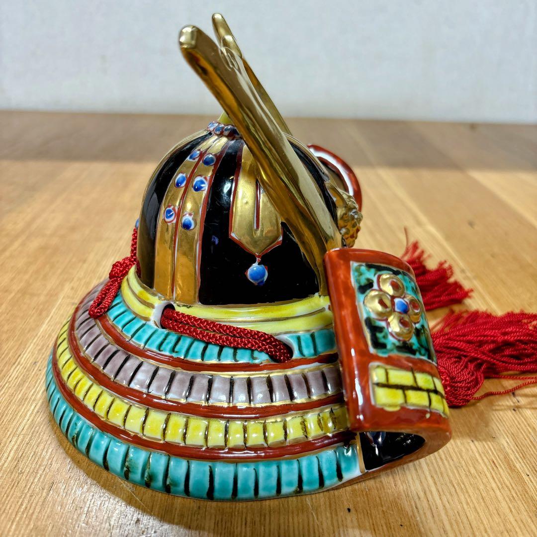 九谷焼　友山窯　金彩　6号兜・緑彩　鎧兜　兜　縁起物