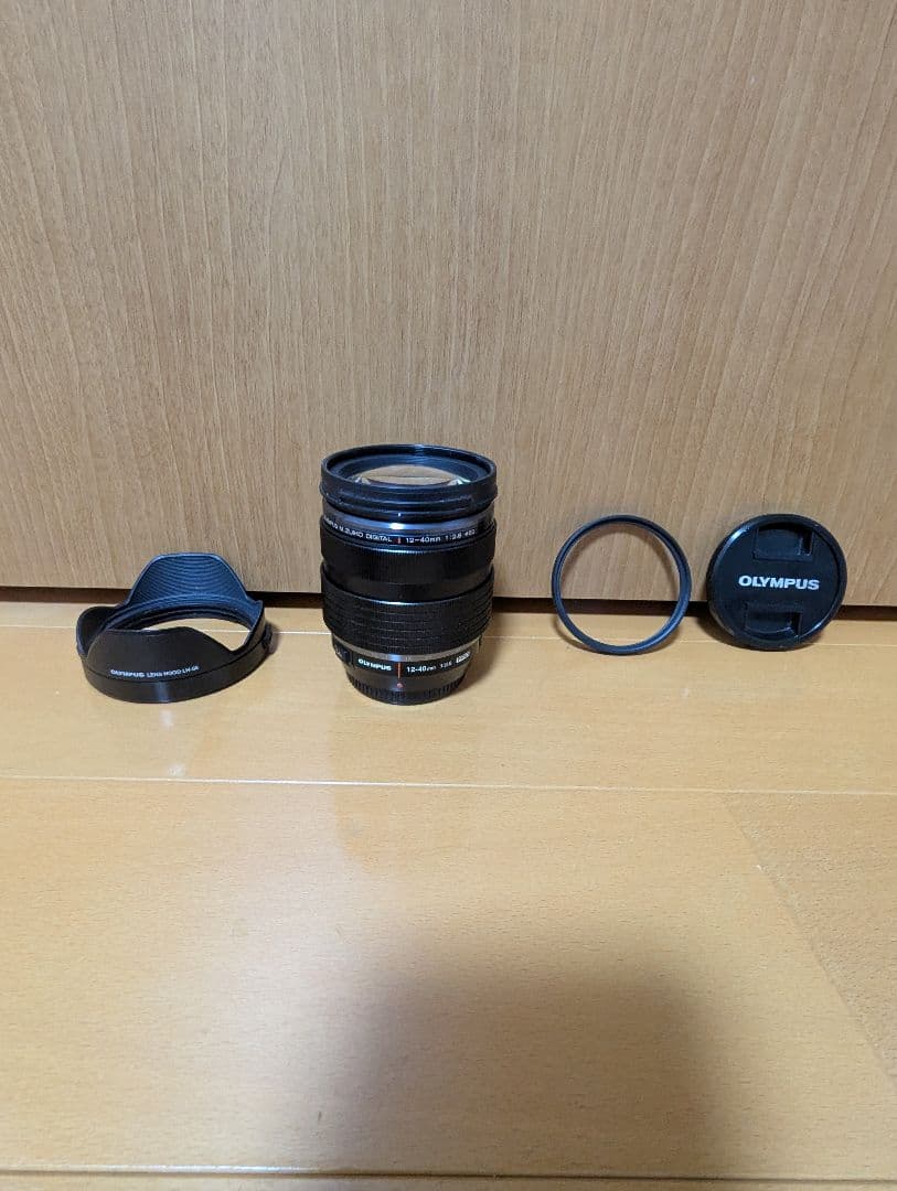OLYMPUS 12-40mm f/2.8 レンズ　マイクロフォーサーズ