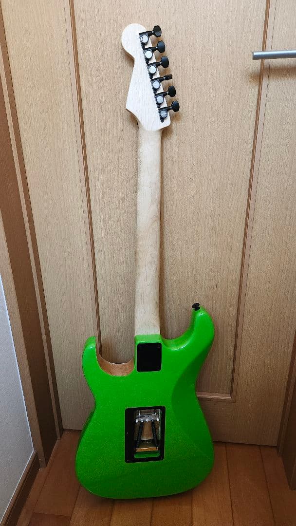 Charvel pro mod steve vai Green Meanie風