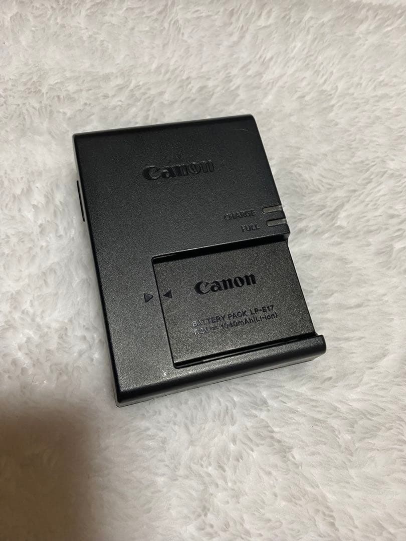 Canon EOS Kiss X10 本体 ダブルズームキット