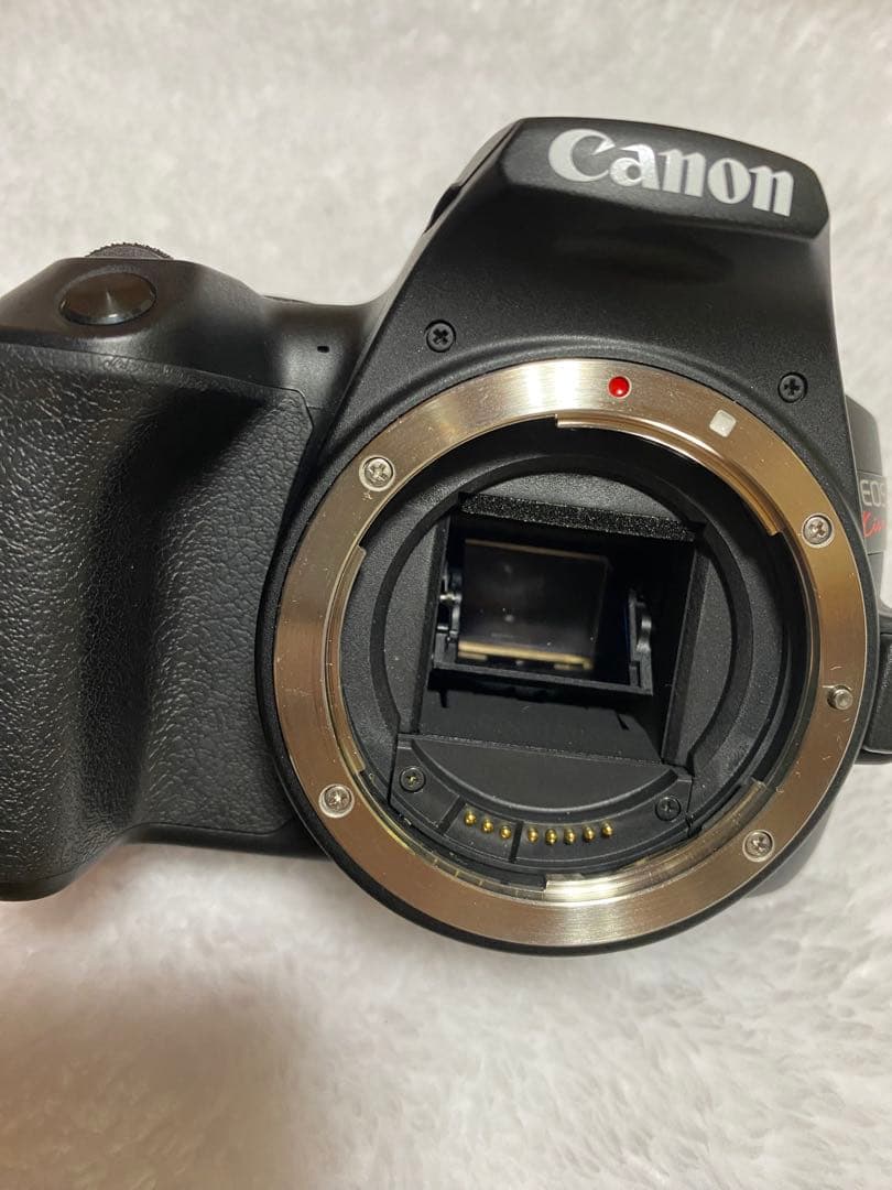 Canon EOS Kiss X10 本体 ダブルズームキット