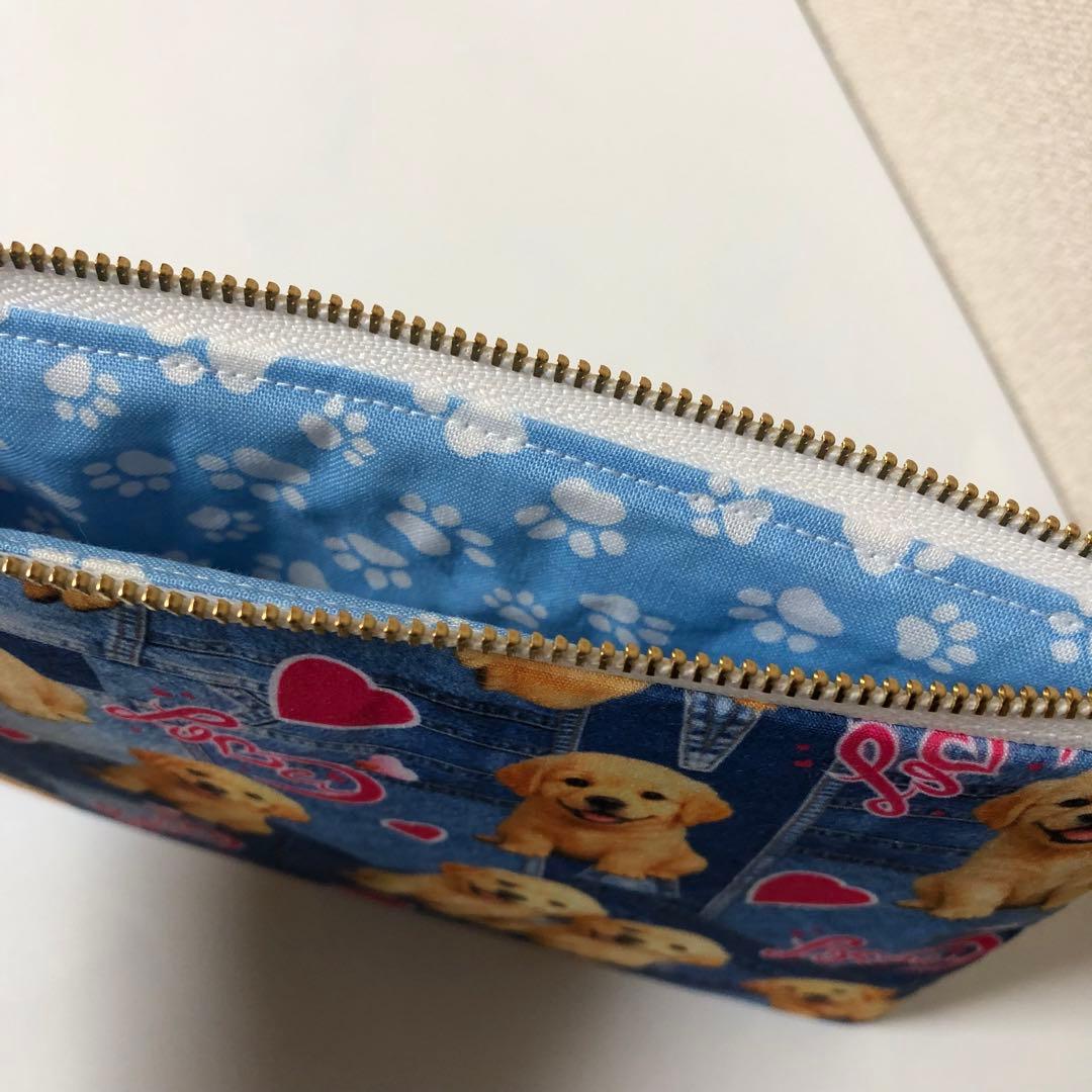 フラットポーチ　 ゴールデンレトリバー　20センチファスナー