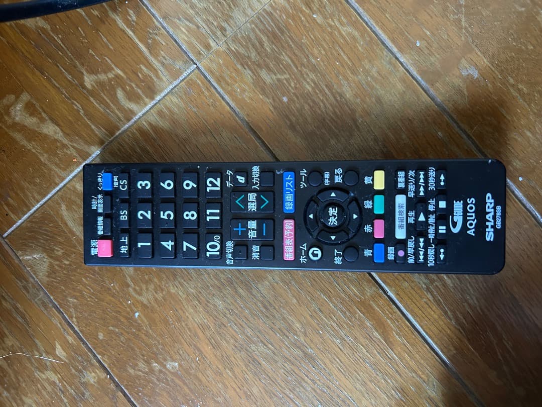 SHARP AQUOS 液晶テレビ 2T-C32DE-B 32型　2021年製