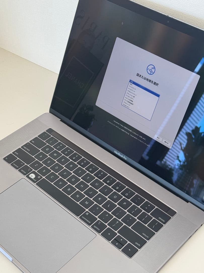 MacBook Pro 2018 15インチ A1990 i9 32GB