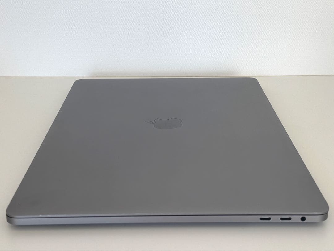 MacBook Pro 2018 15インチ A1990 i9 32GB
