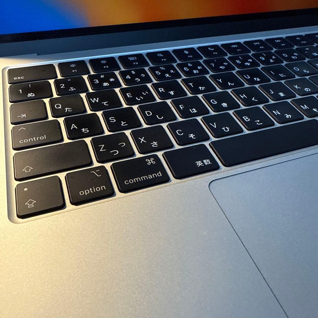 MacBook Air 13.6インチ（M2・2023年モデル）