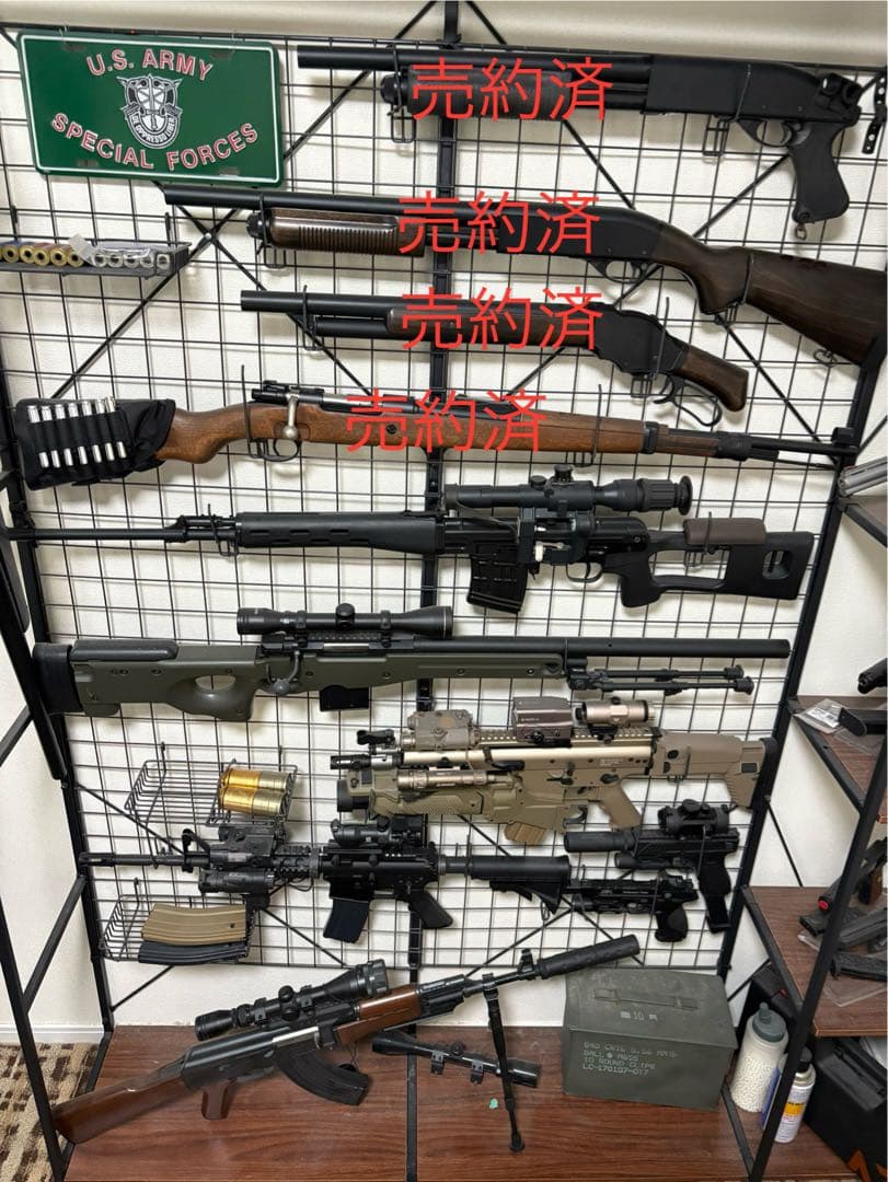 コルトパイソン 357マグナム 4インチ 木製グリップ リアルカート