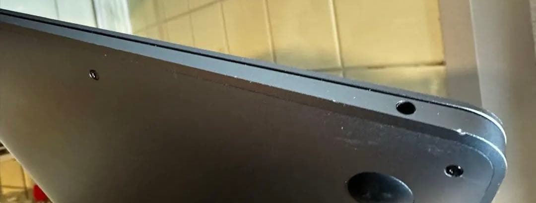 Apple MacBook Air 13インチ A1932 OS切替可