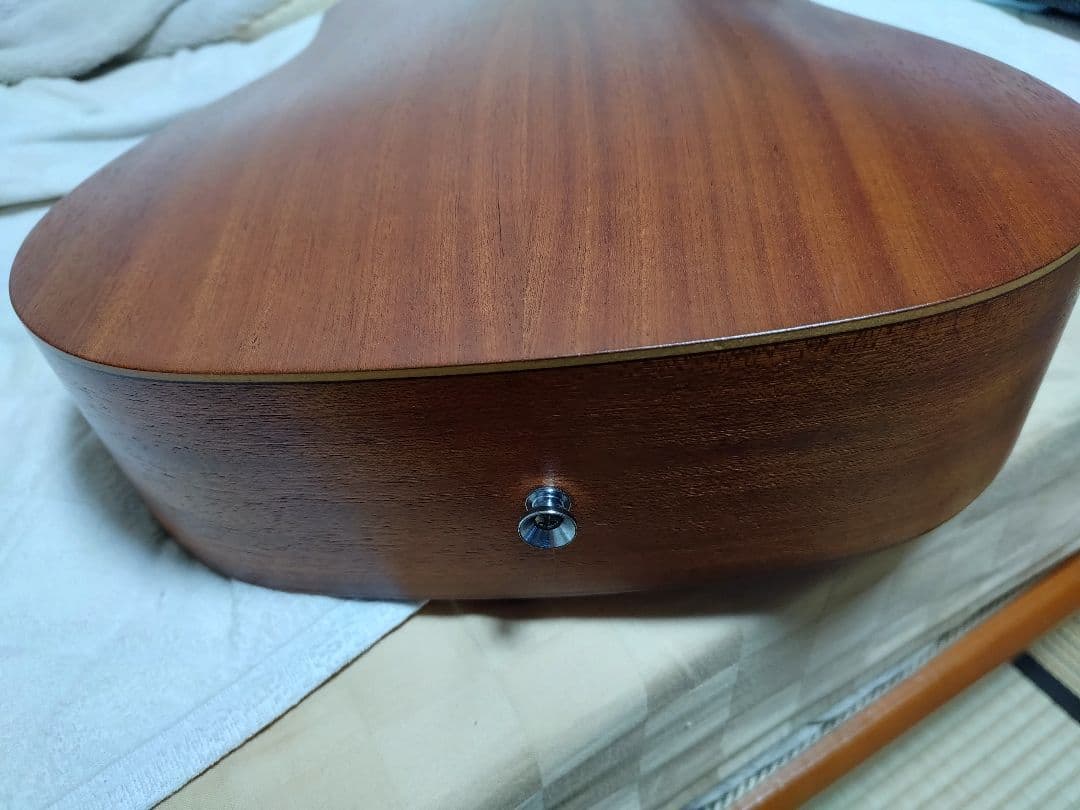 Taylor Baby Mahogany BT2 ミニアコースティックギター
