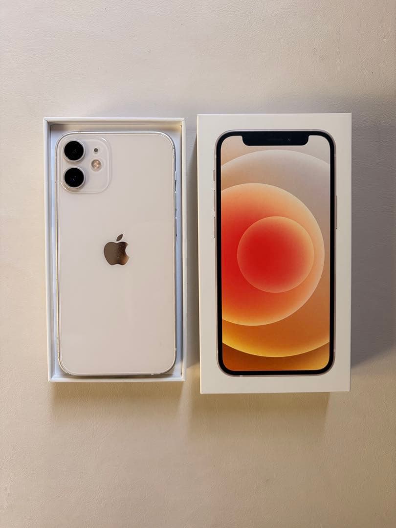 iPhone 12 mini 64GB ホワイト SIMフリー バッテリー73%