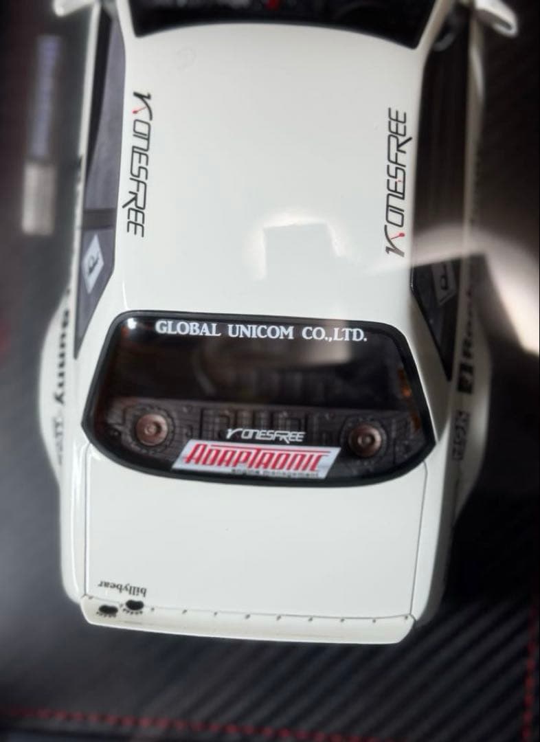 Rocket Bunny S14 V2 ホワイト 1/18イグニッションモデル