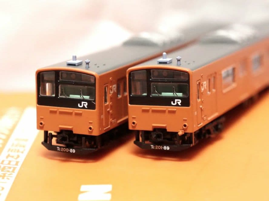 201系体質改善車オレンジ A2591 メ145