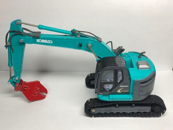 KOBELCO ショベルカー　コベルコ　ミニカー カスタム