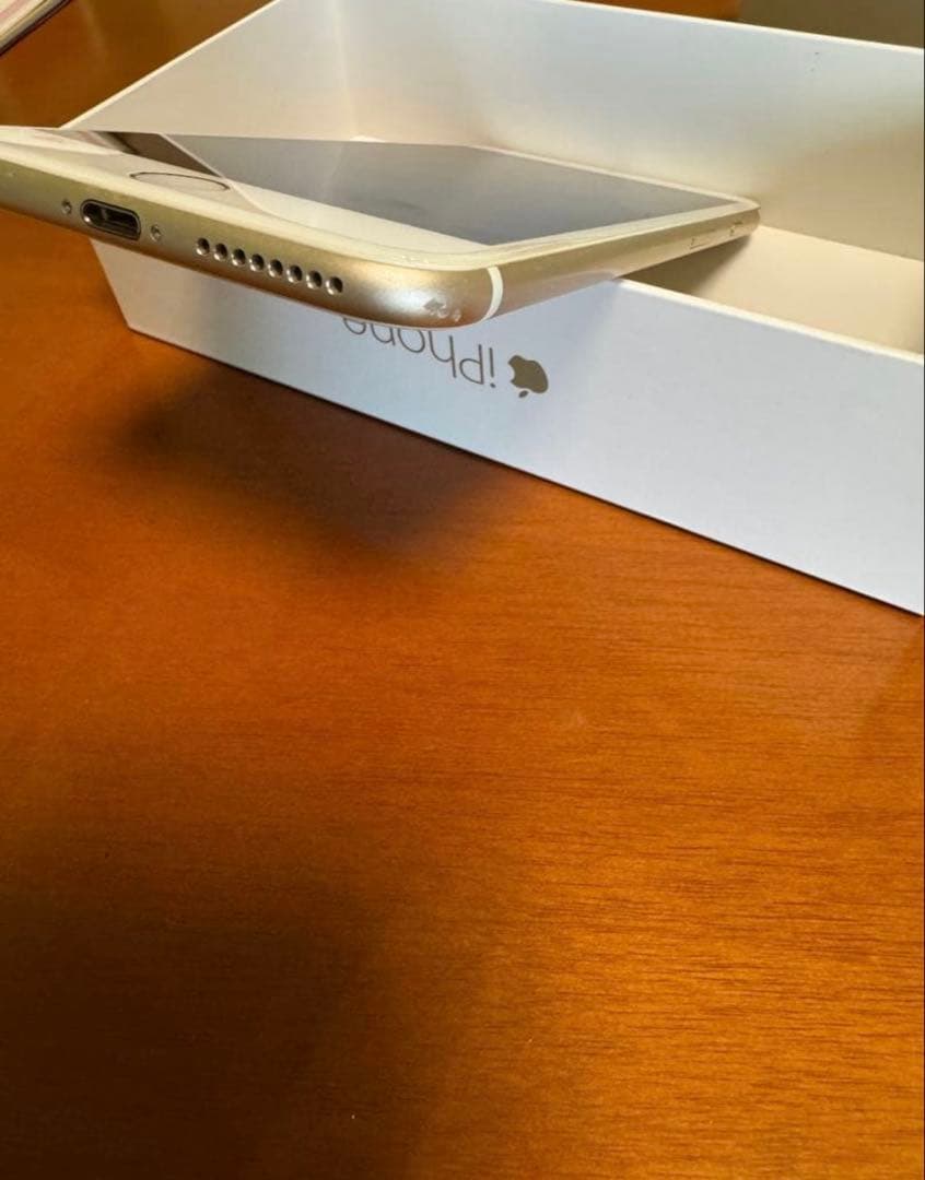 iPhone 6 Plus 128GB ゴールド　美品　SIMフリー