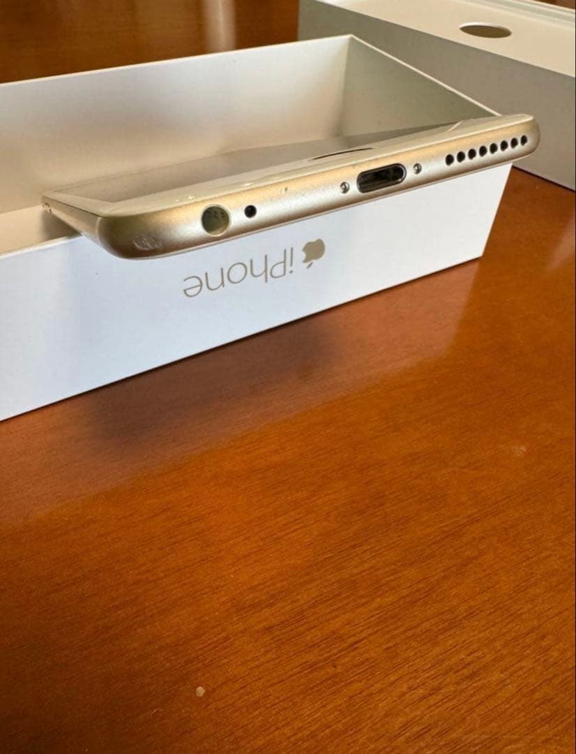 iPhone 6 Plus 128GB ゴールド　美品　SIMフリー